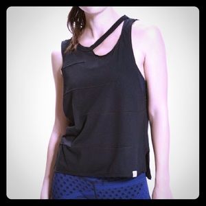 Vimmia Pacific Pintuck V Back Tank